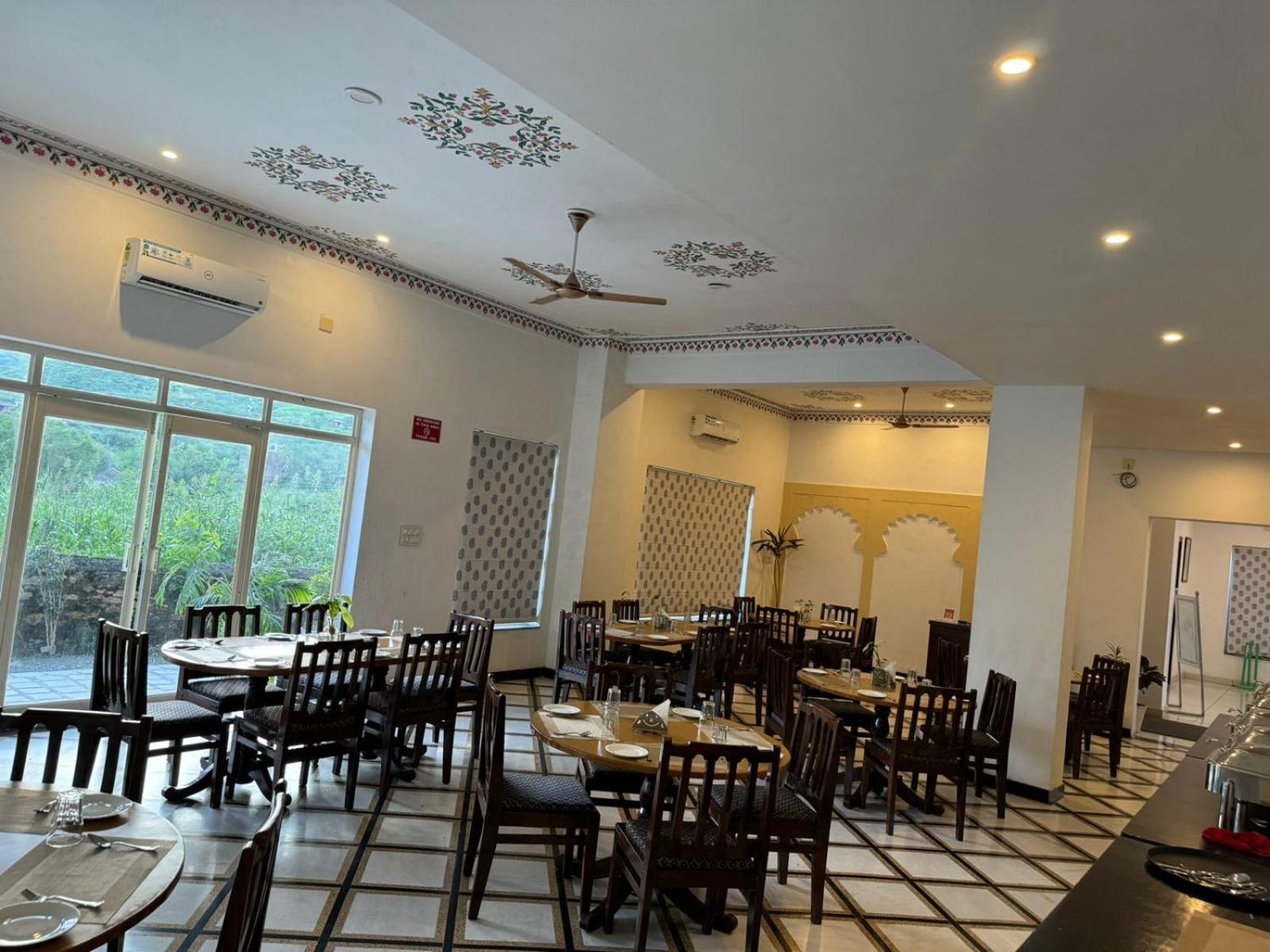 Jag Aravali Resort Udaipur By Naina Staycation - Best For Corporate Events - Family Resort - Swimming Pool - Gardens Exterior foto