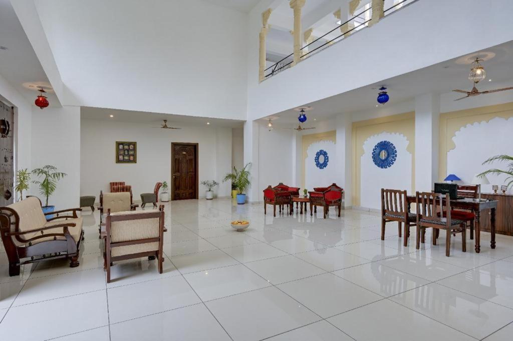 Jag Aravali Resort Udaipur By Naina Staycation - Best For Corporate Events - Family Resort - Swimming Pool - Gardens Exterior foto